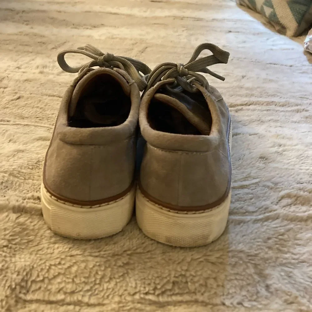 𝅺: : Caslon Suede Metallic & Grey Sneakers : :​